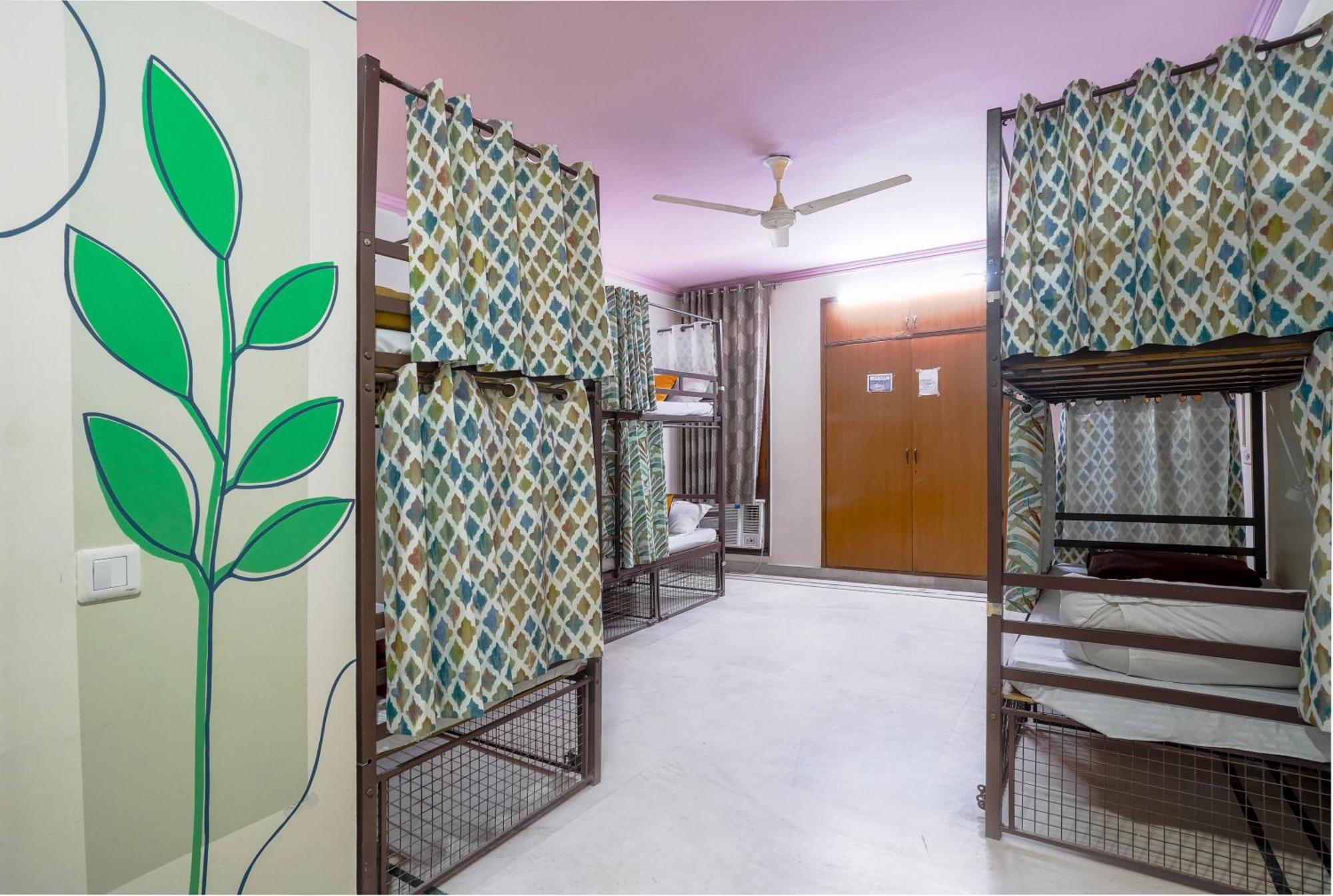 Hide-In Hostel Delhi نيودلهي المظهر الخارجي الصورة