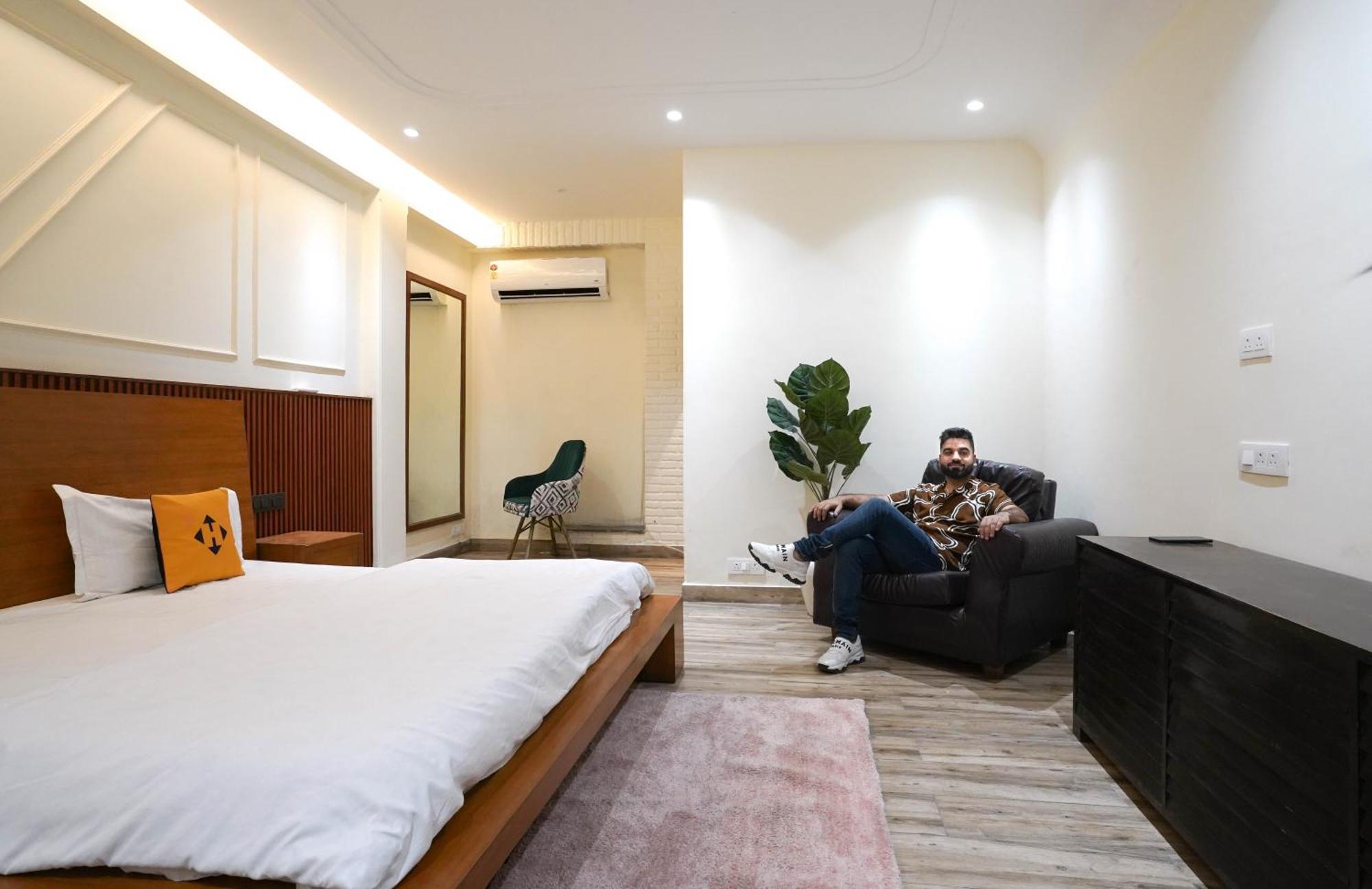 Hide-In Hostel Delhi نيودلهي المظهر الخارجي الصورة
