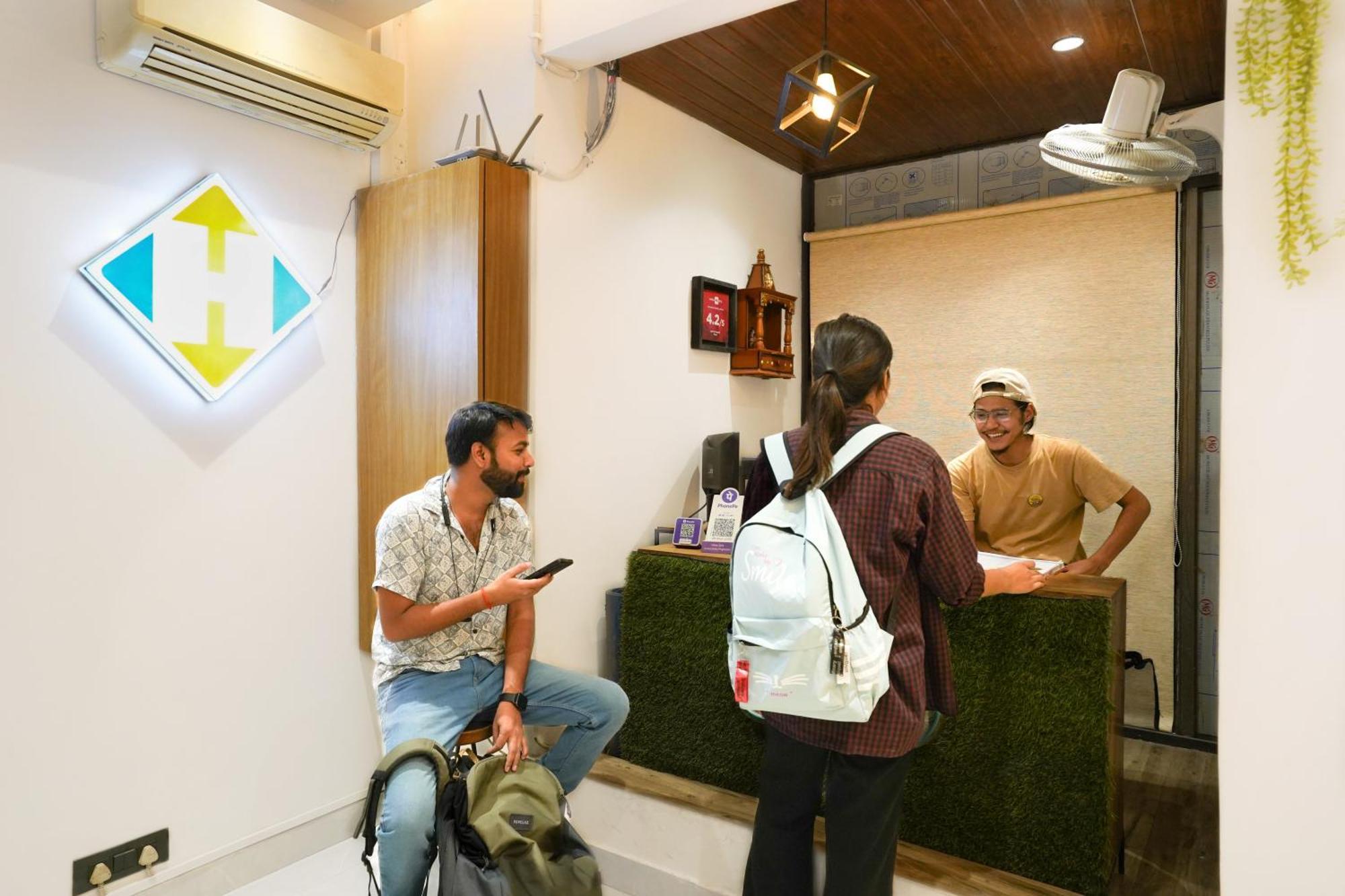 Hide-In Hostel Delhi نيودلهي المظهر الخارجي الصورة