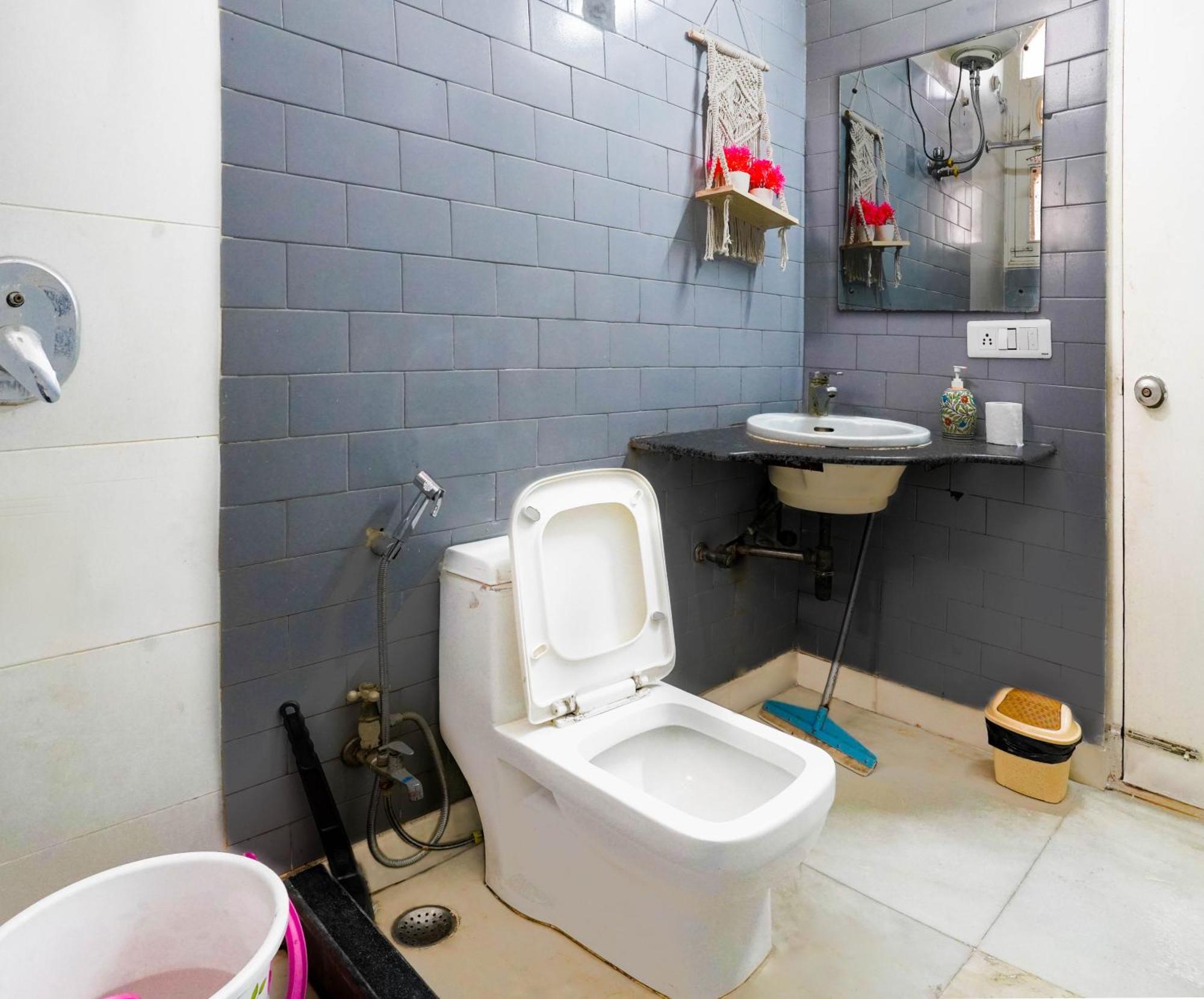 Hide-In Hostel Delhi نيودلهي المظهر الخارجي الصورة